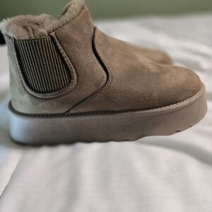 Women's Tan Ankle Boots